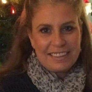 Meet your Posher, Emilia